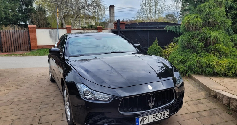 Maserati Ghibli cena 95000 przebieg: 130000, rok produkcji 2014 z Piaseczno małe 211